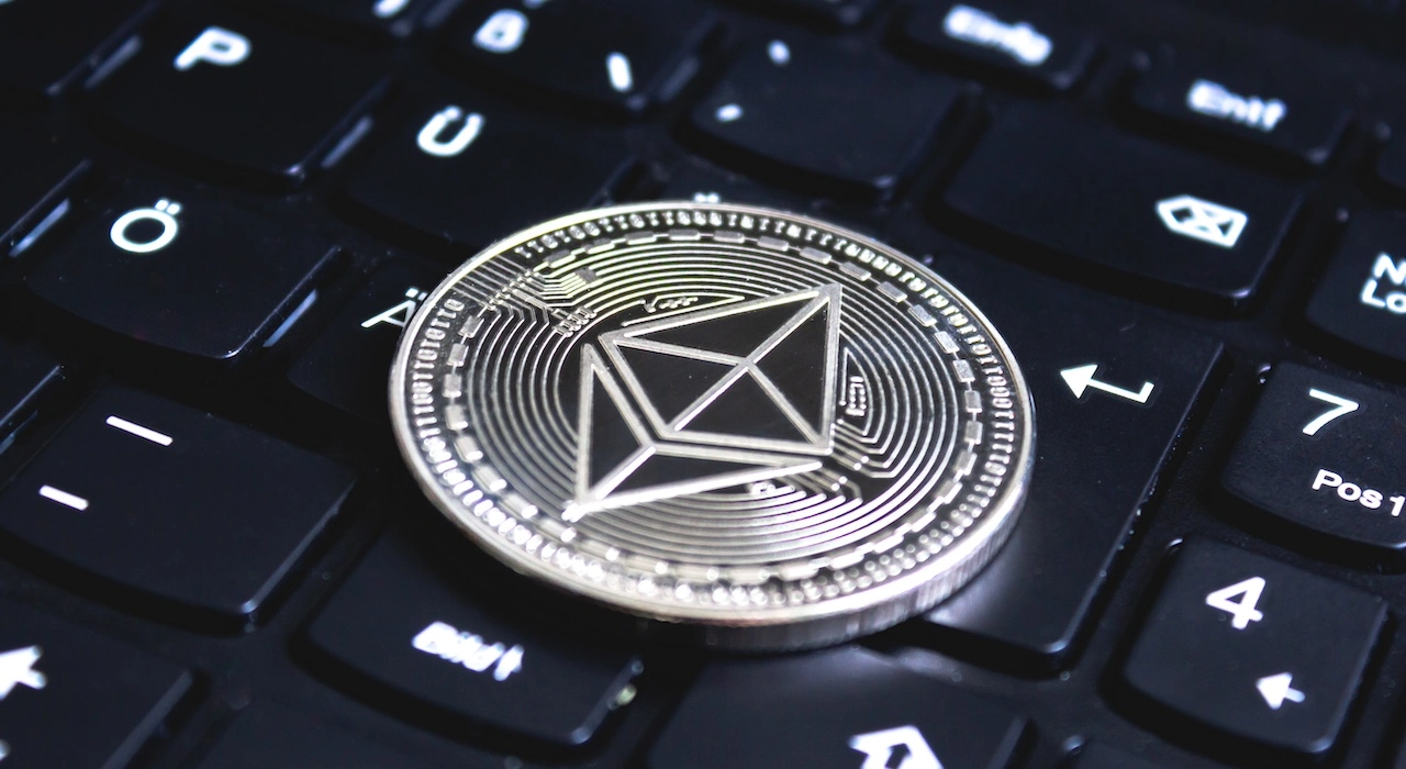 Ethereum може зрости до $15 000: аналітик назвав ключові рівні