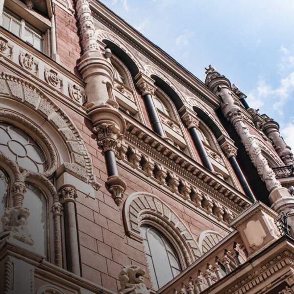 Нацбанк збільшив обіг 2000-гривневих купюр: деталі від Мінфіну